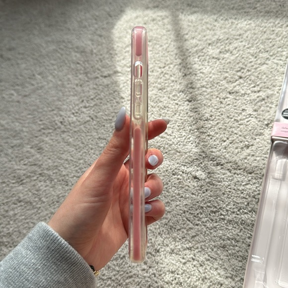 Kate Spade iPhone 12 Pro Max Case - Picture 6 of 7